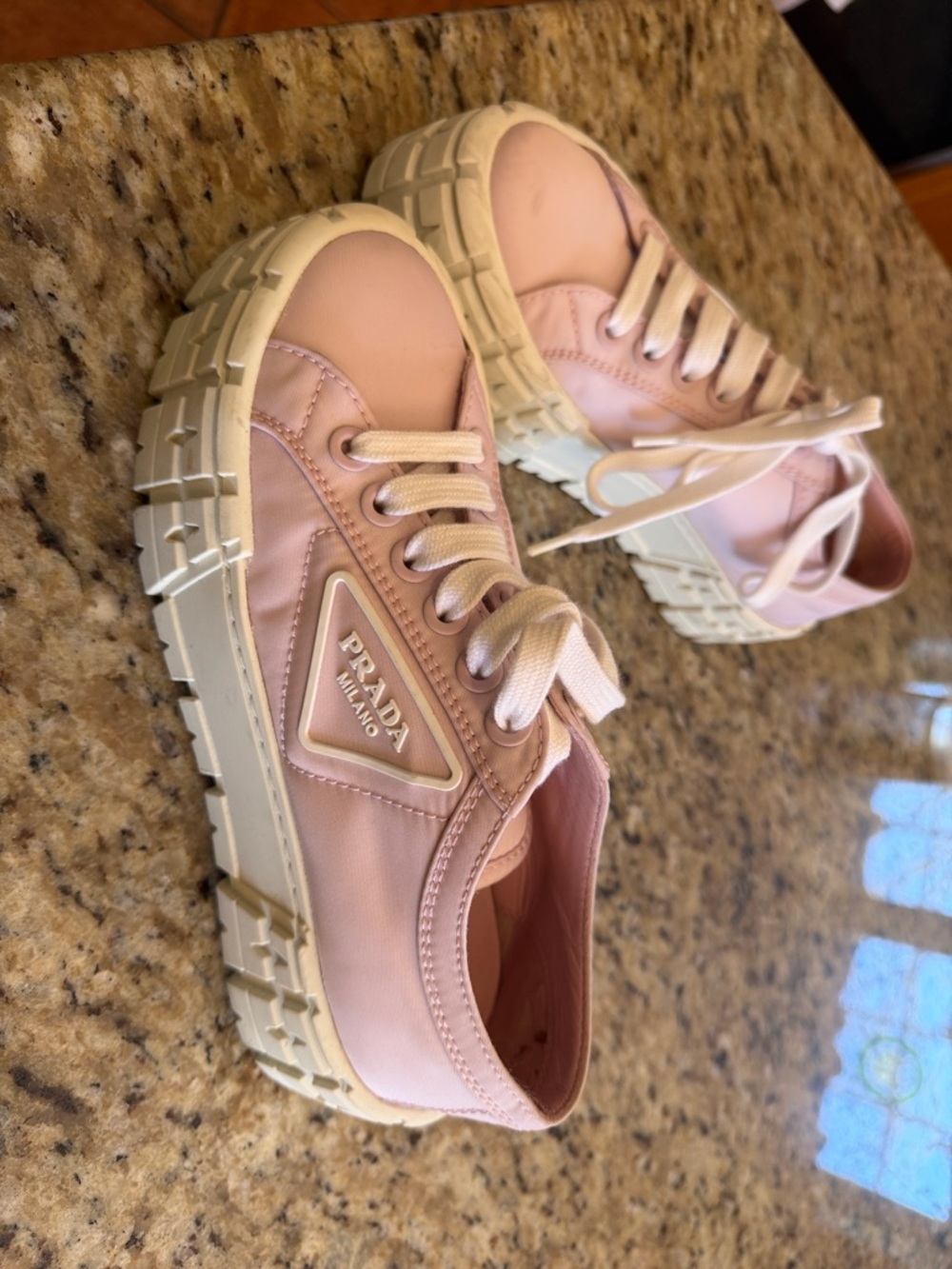 Prada Pink Platform Low-Top Sneakers - Picture 4 of 4